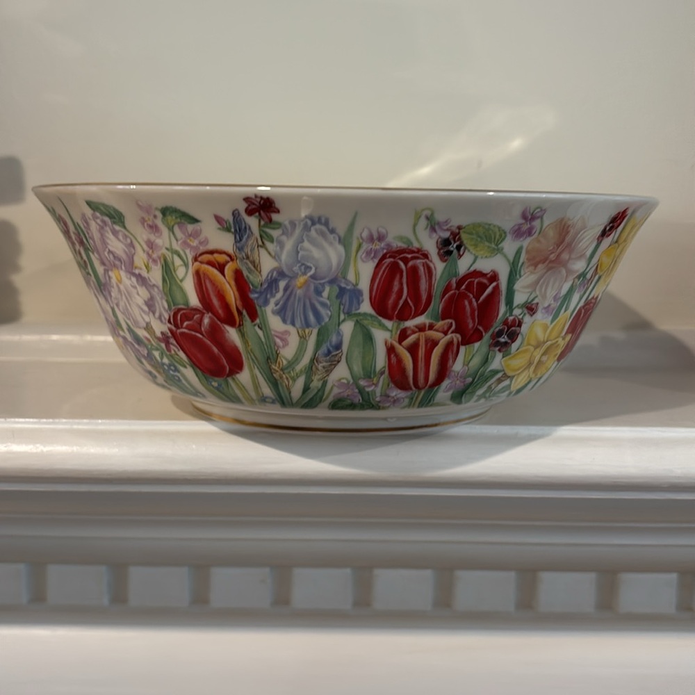 Lenox The Flower Blossom Collection Vintage Bowl by Suzanne Clee